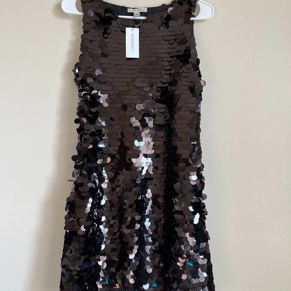 NWT Banana Republic Circle Sequin Cocktail Dress Size 0